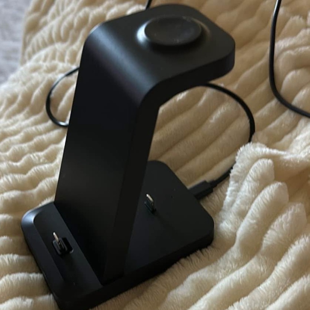 Black Multi Charging Dock